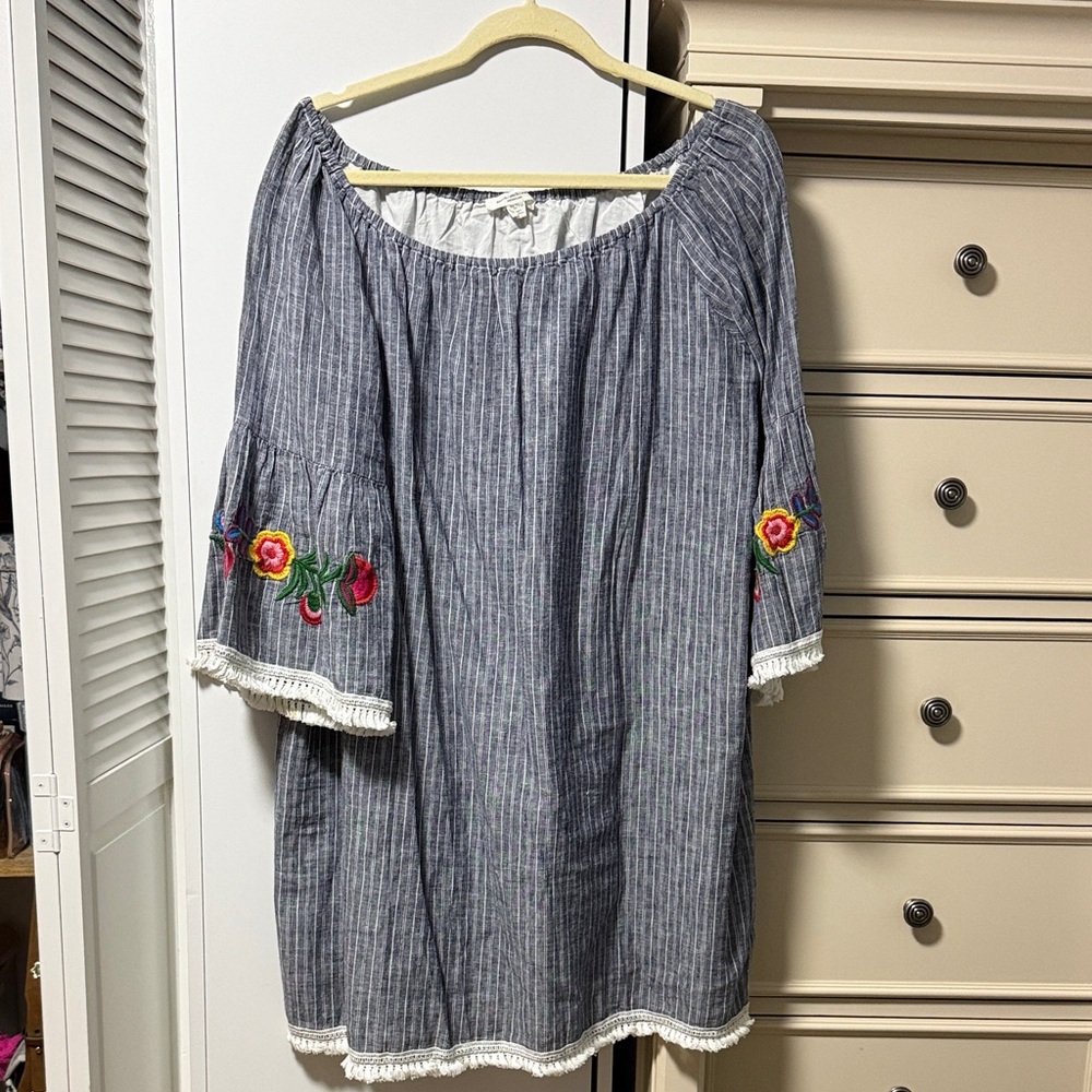 Beachlunchlounge Blue and White Striped dress